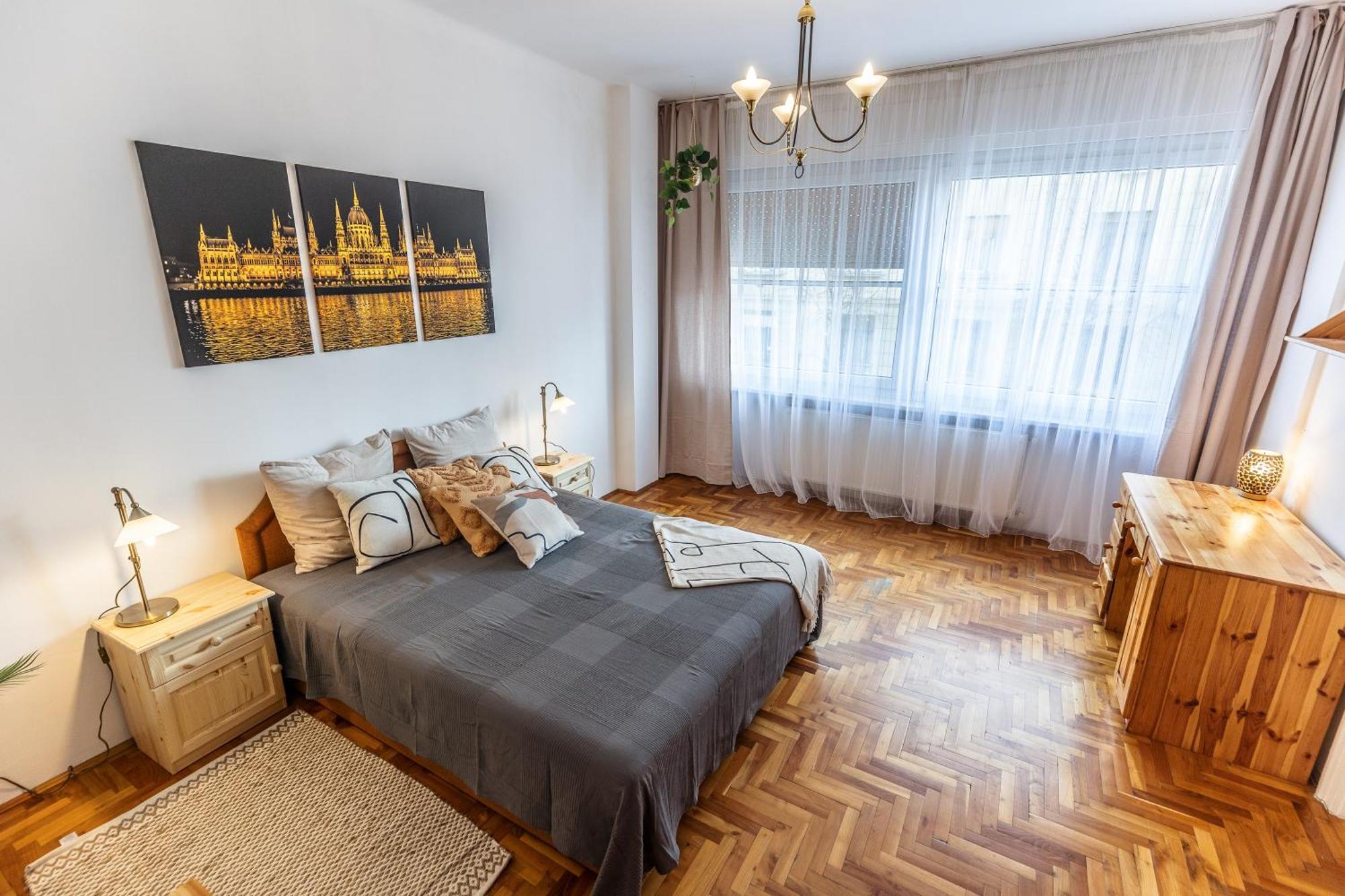Bright & Spacious Riverside Apartment With Balcony Budapest Extérieur photo
