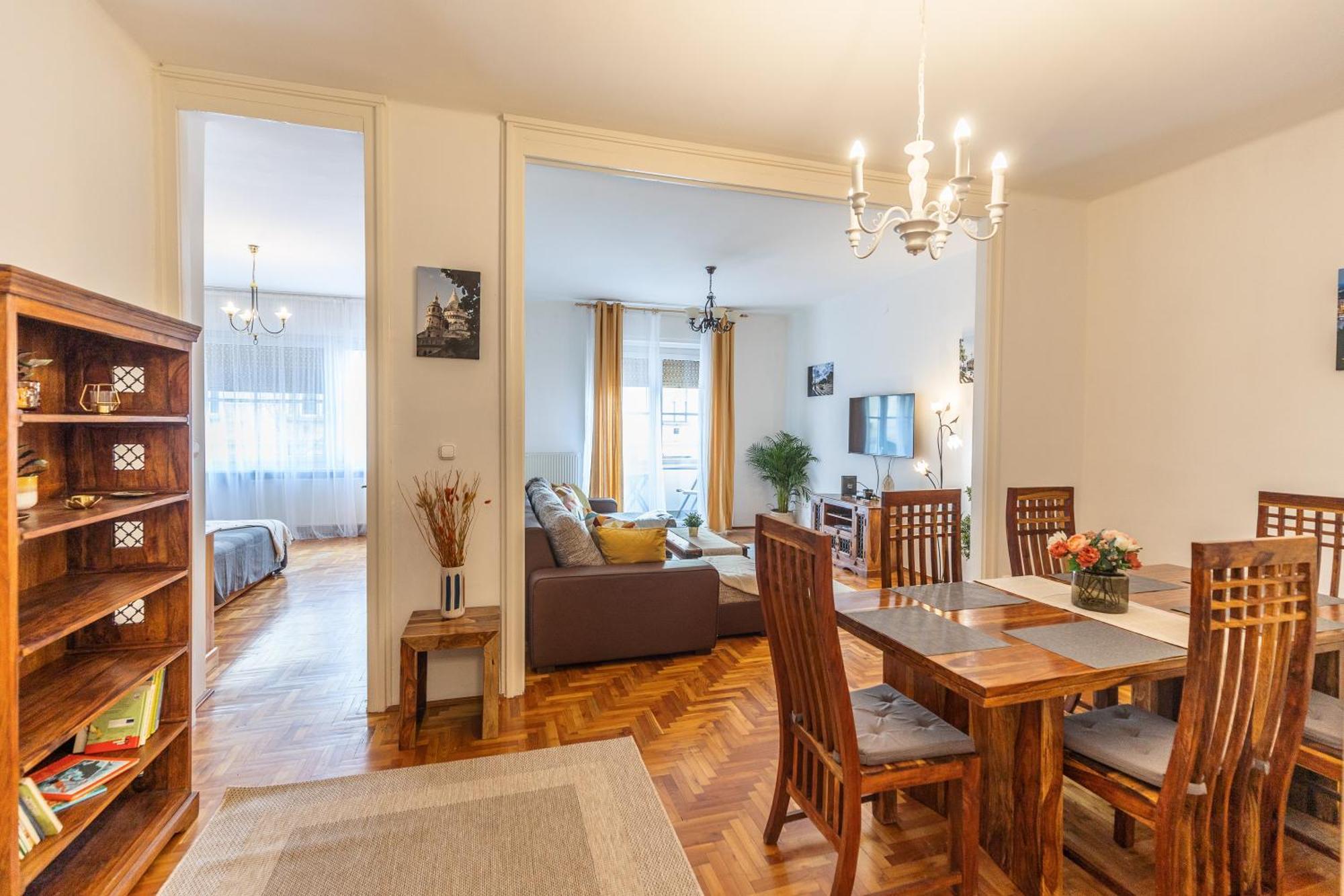 Bright & Spacious Riverside Apartment With Balcony Budapest Extérieur photo