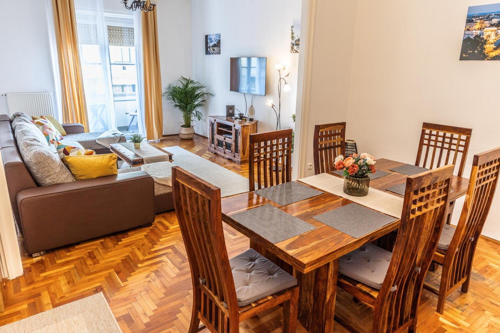 Bright & Spacious Riverside Apartment With Balcony Budapest Extérieur photo